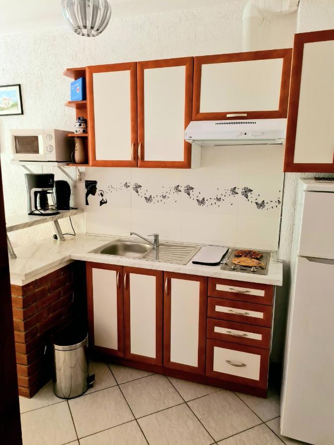 Apartmani Nadija روفينج المظهر الخارجي الصورة